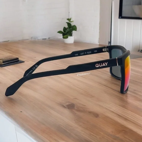 Quay Australia Let it Run Ombré Sunglasses BRAND NEW